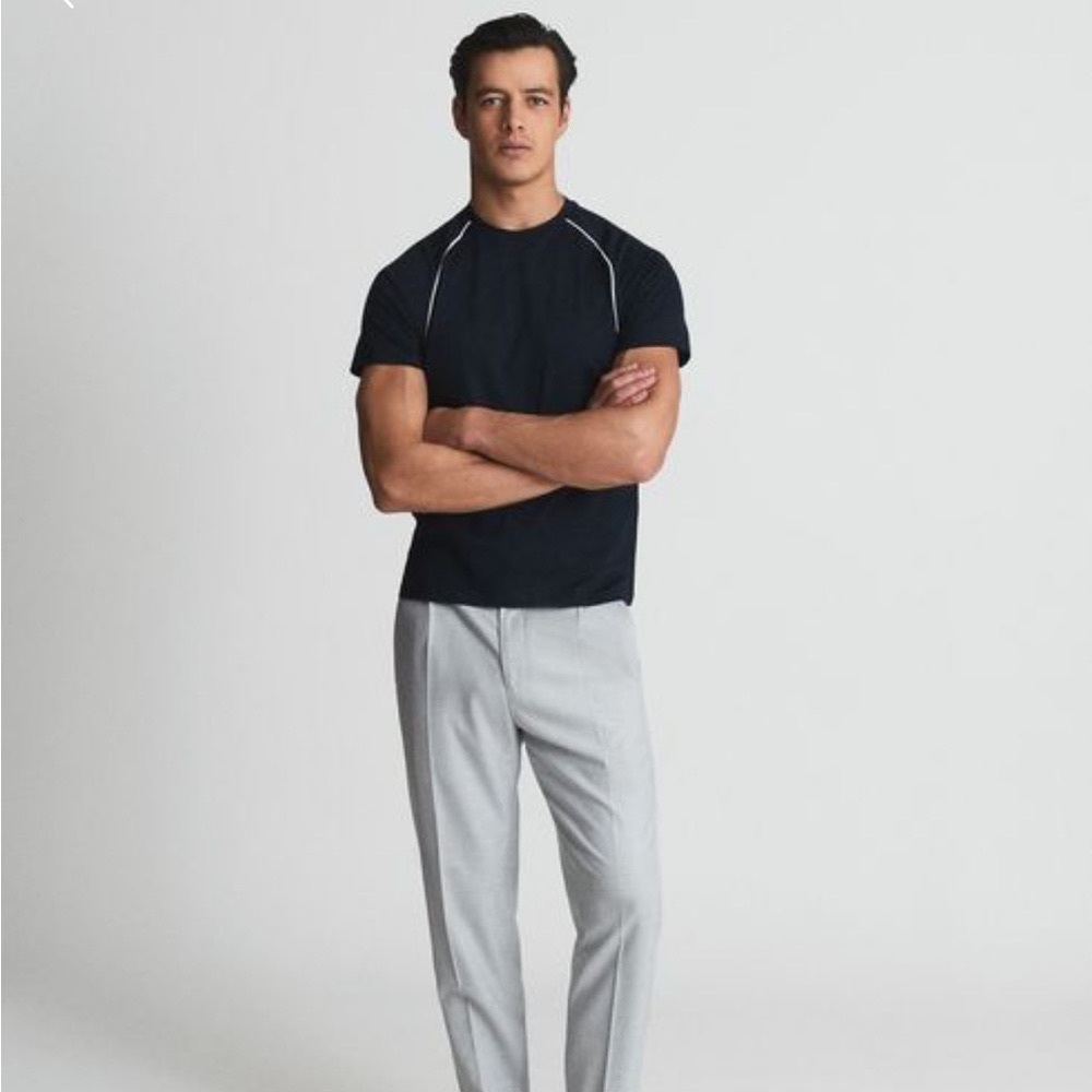Reiss Men’s Large Stratford Tshirt with piping